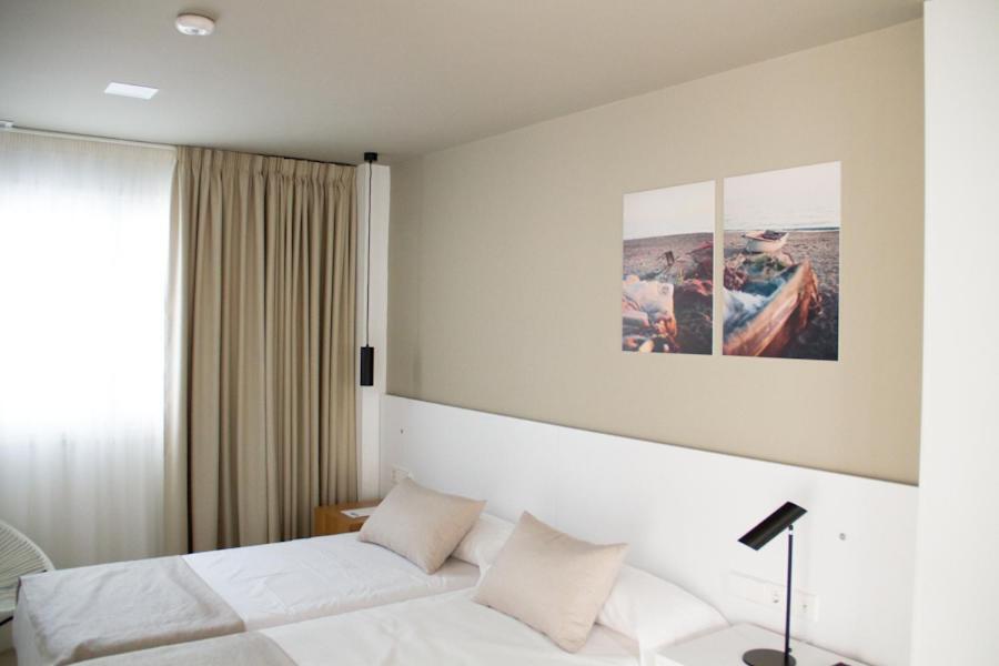 Sosiego Hostal De Mar ปวยร์โต เด มาซาร์รอน ภายนอก รูปภาพ