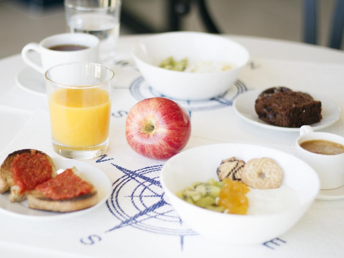 Sosiego Hostal De Mar ปวยร์โต เด มาซาร์รอน ภายนอก รูปภาพ